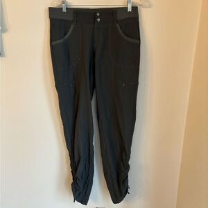 Kuhl Women’s dark gray hiking camping adjustable nylon pants size 8 regular EUC!